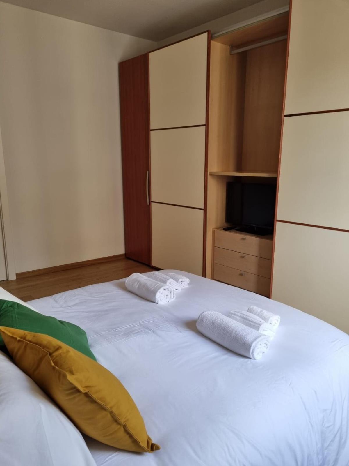 Massi'S House Apartment Милано Екстериор снимка