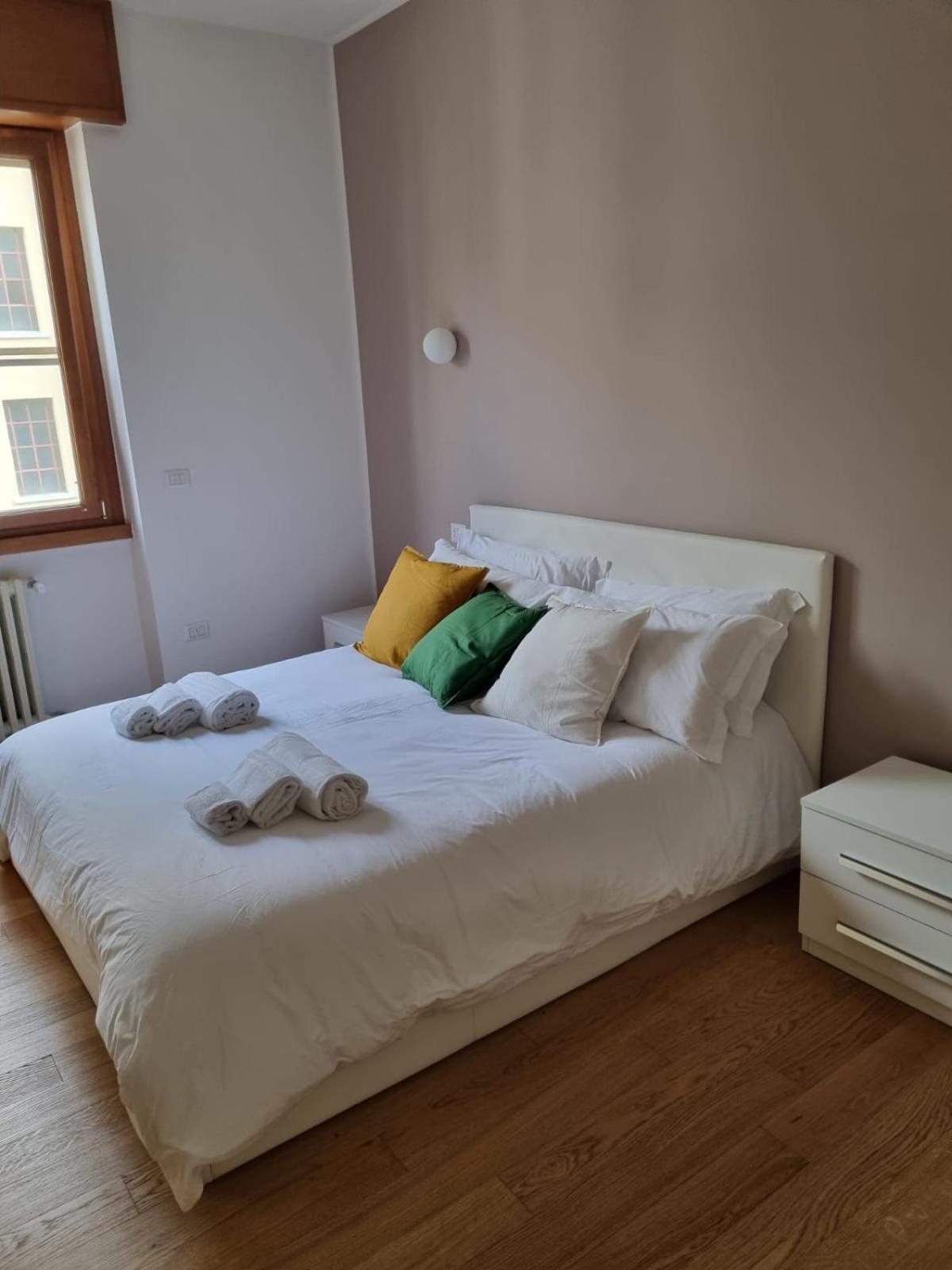 Massi'S House Apartment Милано Екстериор снимка
